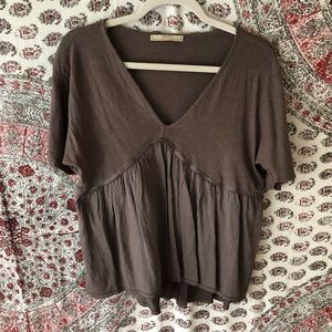 Brown flowy Zara top